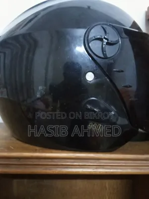 গ্লাইডার্স হেলমেট