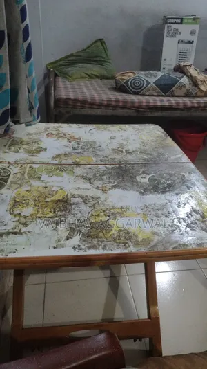 প্লাস্টিকের ফোল্ডেবল চেয়ার
