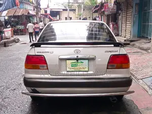 Toyota Corolla Sedan Automatic 1997 Pearl