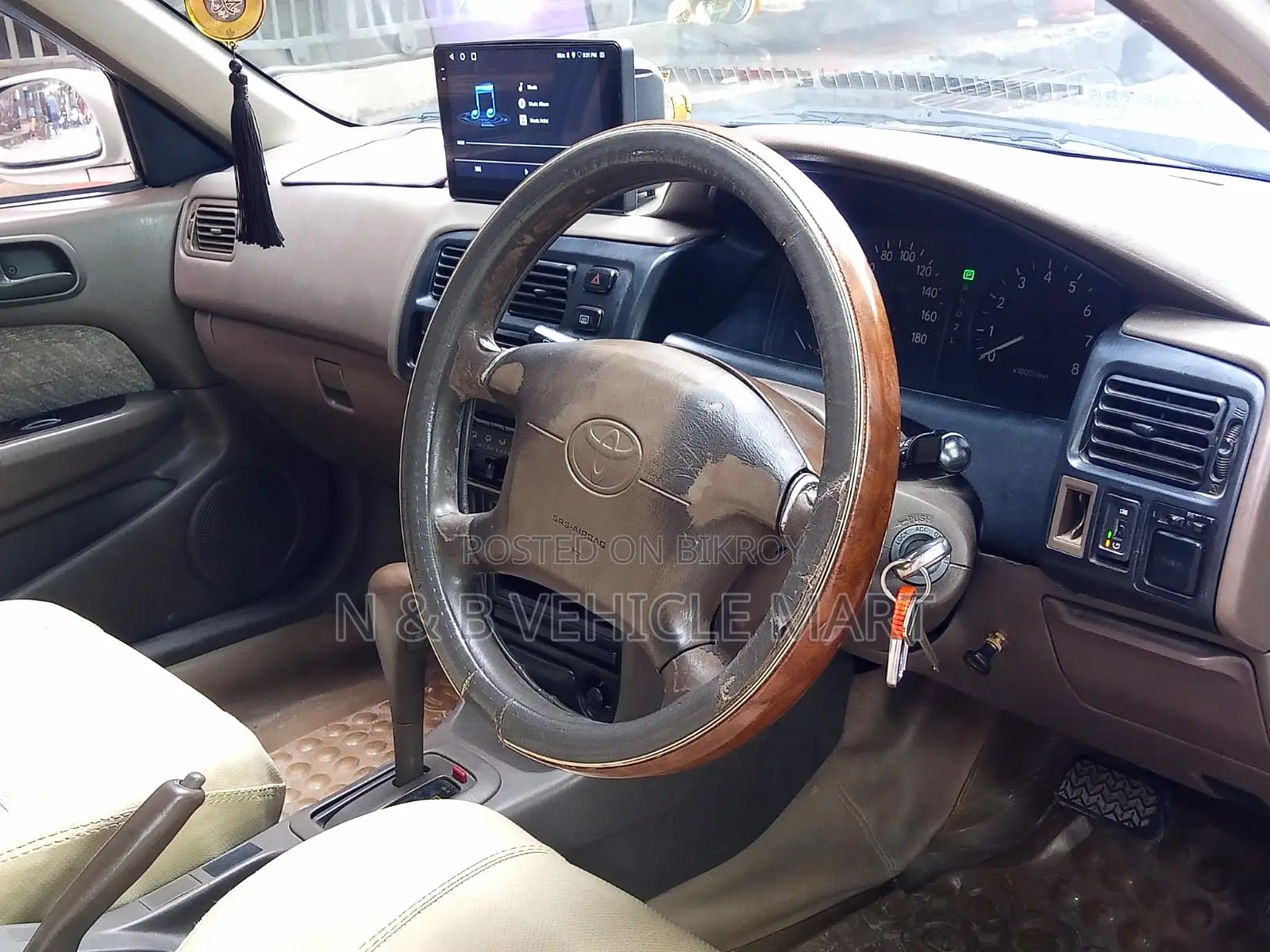 Toyota Corolla Sedan Automatic 1997 Pearl
