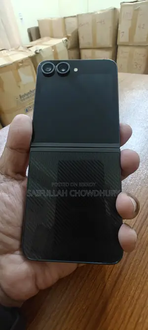 Samsung Galaxy Z Flip6 256 GB Black