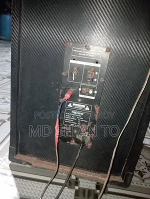 স্পিকার ৮ ইন্সি