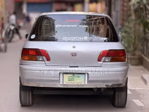 Toyota Starlet 1995 Silver