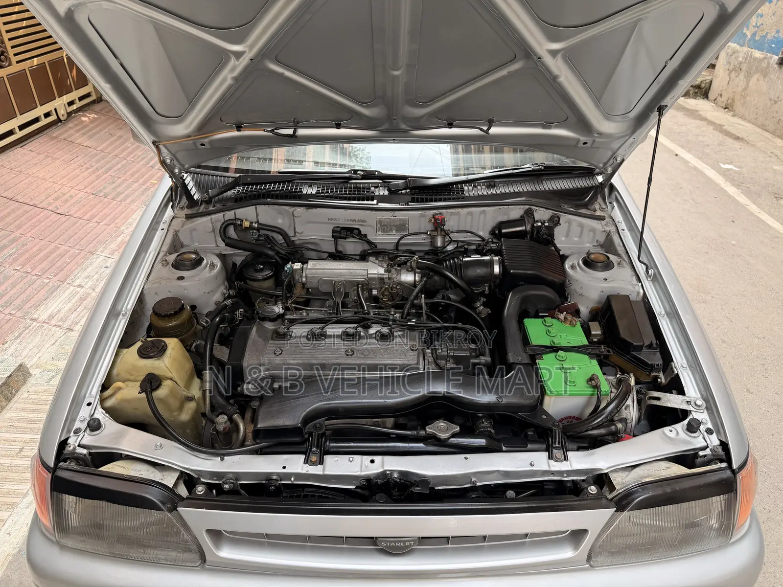 Toyota Starlet 1995 Silver