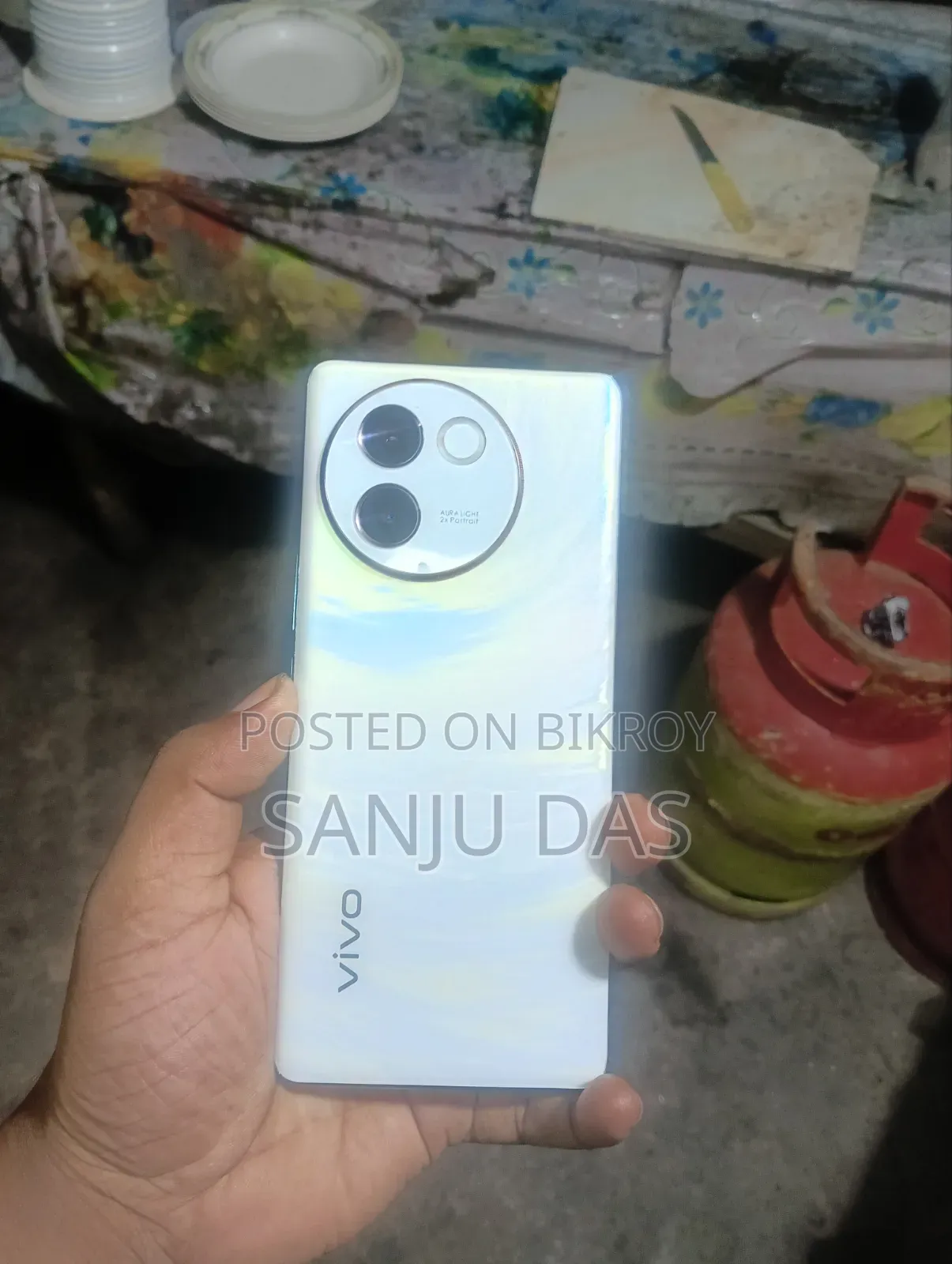 Vivo V30e 256 GB White