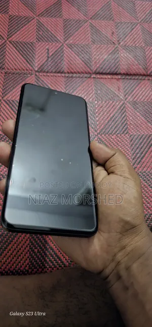 হনোর ২০০ ২৫৬ জিবি ব্ল্যাক