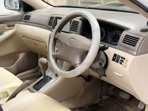 Toyota Corolla 2005 White