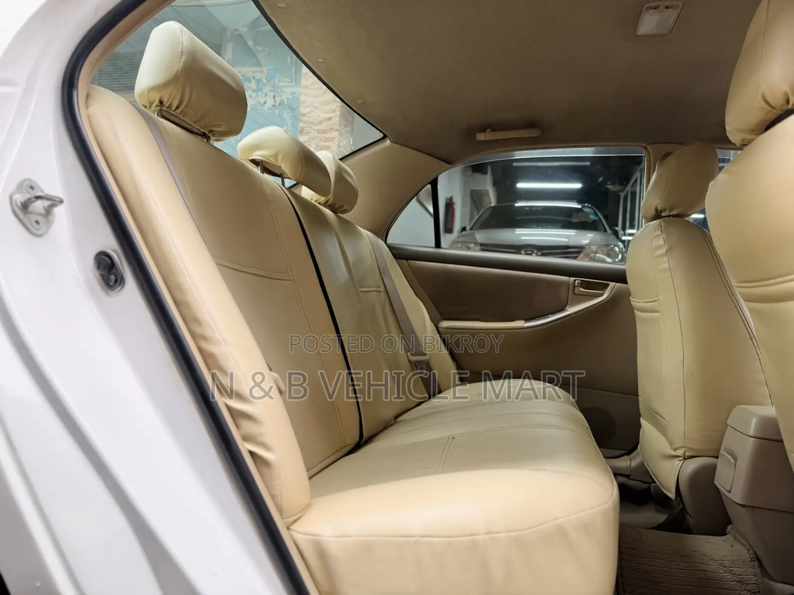 Toyota Corolla 2005 White