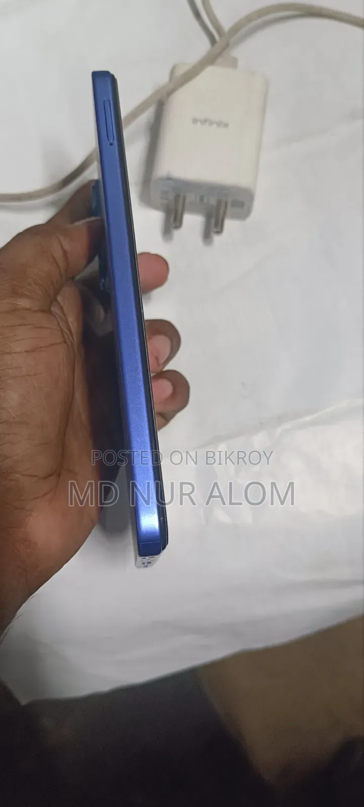 Infinix Hot 60i 128 GB Blue