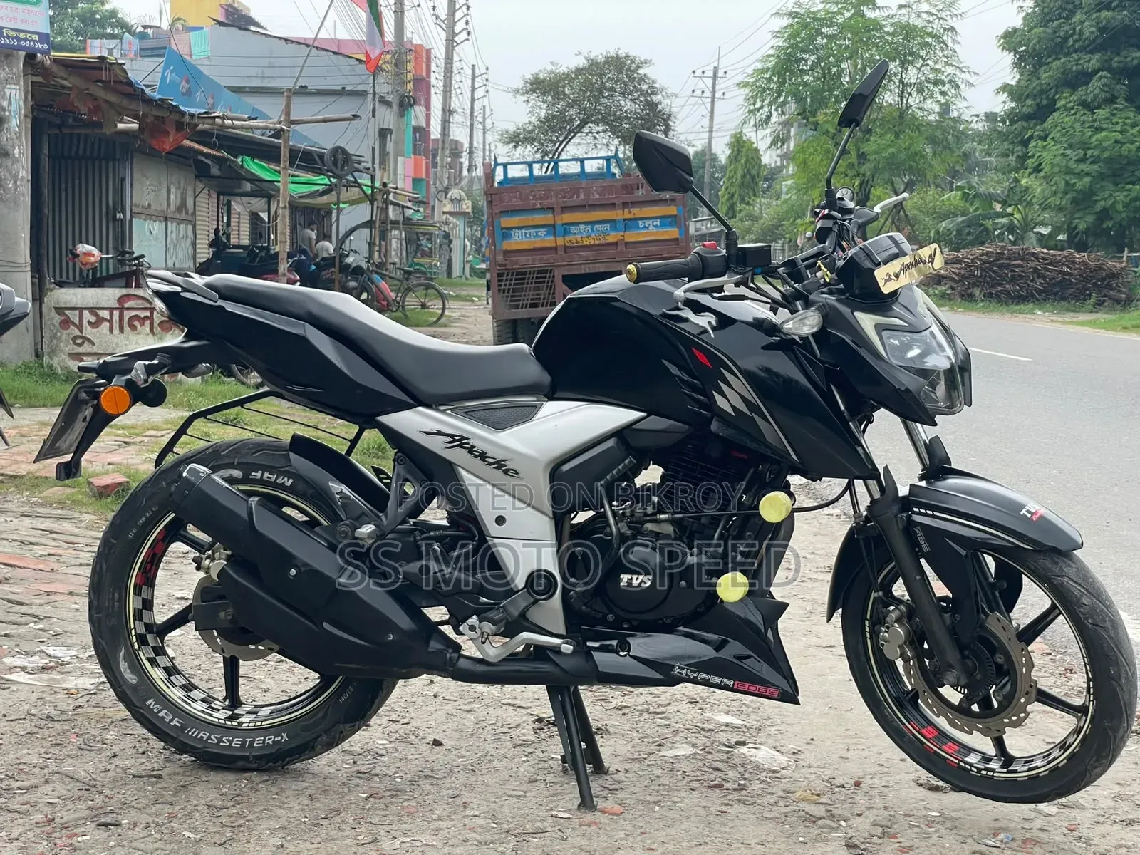 TVS Apache 160 4V 2022 Black