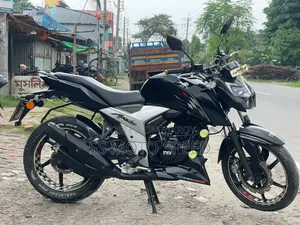 TVS Apache 160 4V 2022 Black