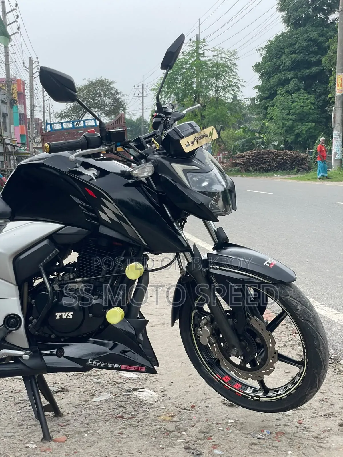 TVS Apache 160 4V 2022 Black