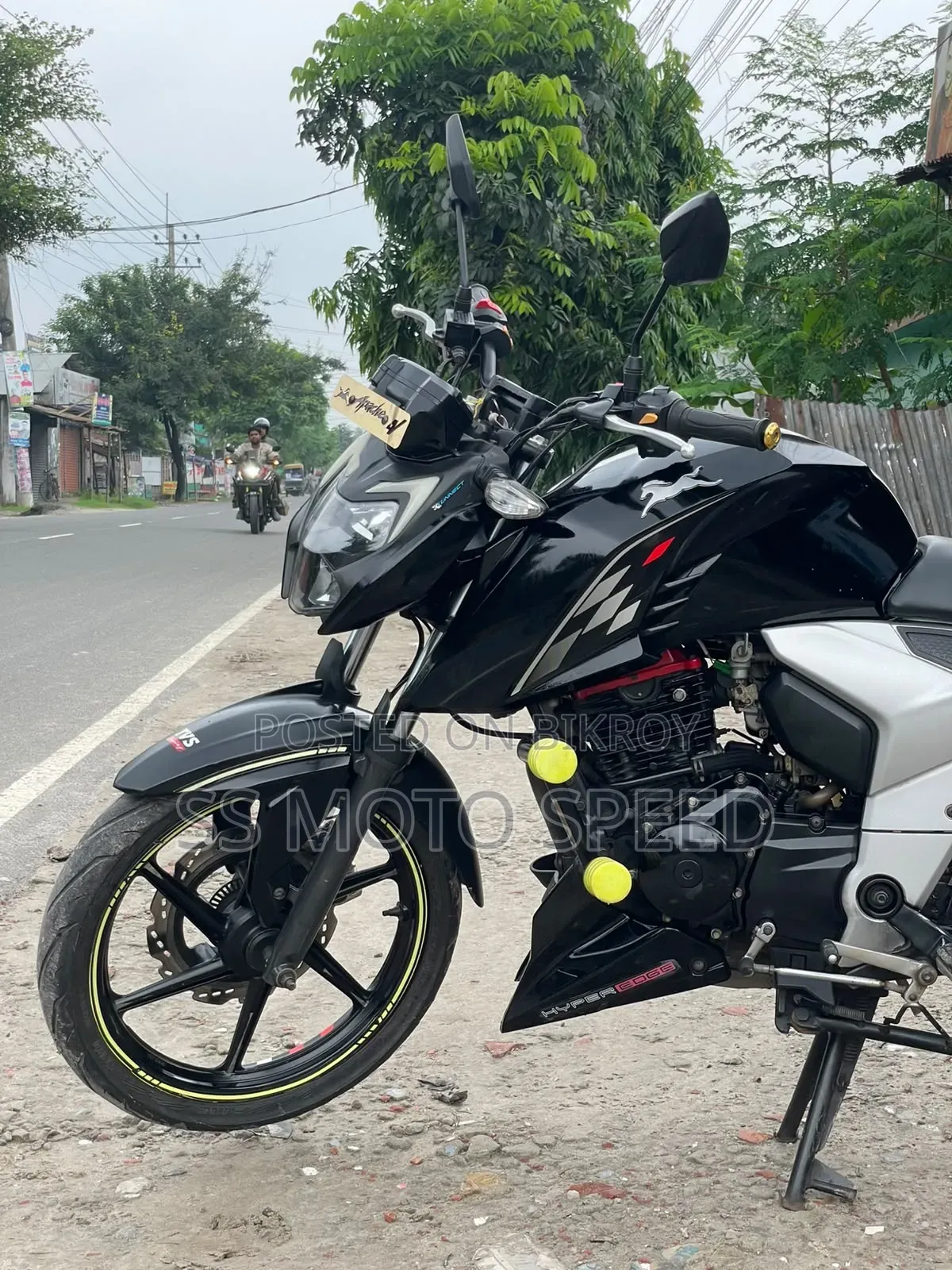 TVS Apache 160 4V 2022 Black