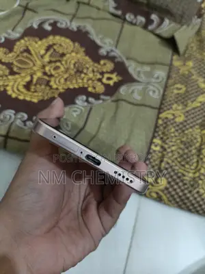 Vivo V29e 5G 256 GB Rose Gold