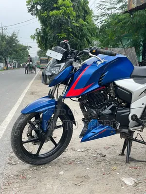 TVS Apache RTR 160 4V 2023 Blue