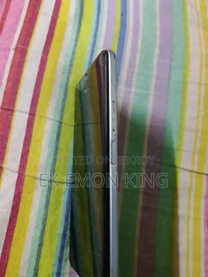 Vivo Y21 64 GB Blue