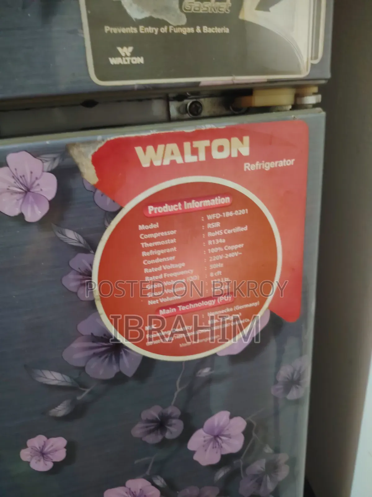 Refrigerator