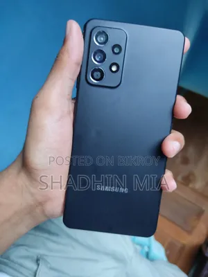 নিউ স্যামসাং গ্যালাক্সি এ৫২ ১২৮ জিবি ব্ল্যাক
