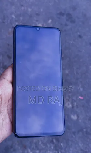 রিয়েলমি নোট ৬০ ১২৮ জিবি সিলভার