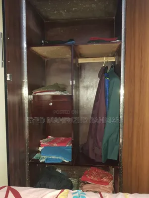 আলমিরা বিক্রির জন্য