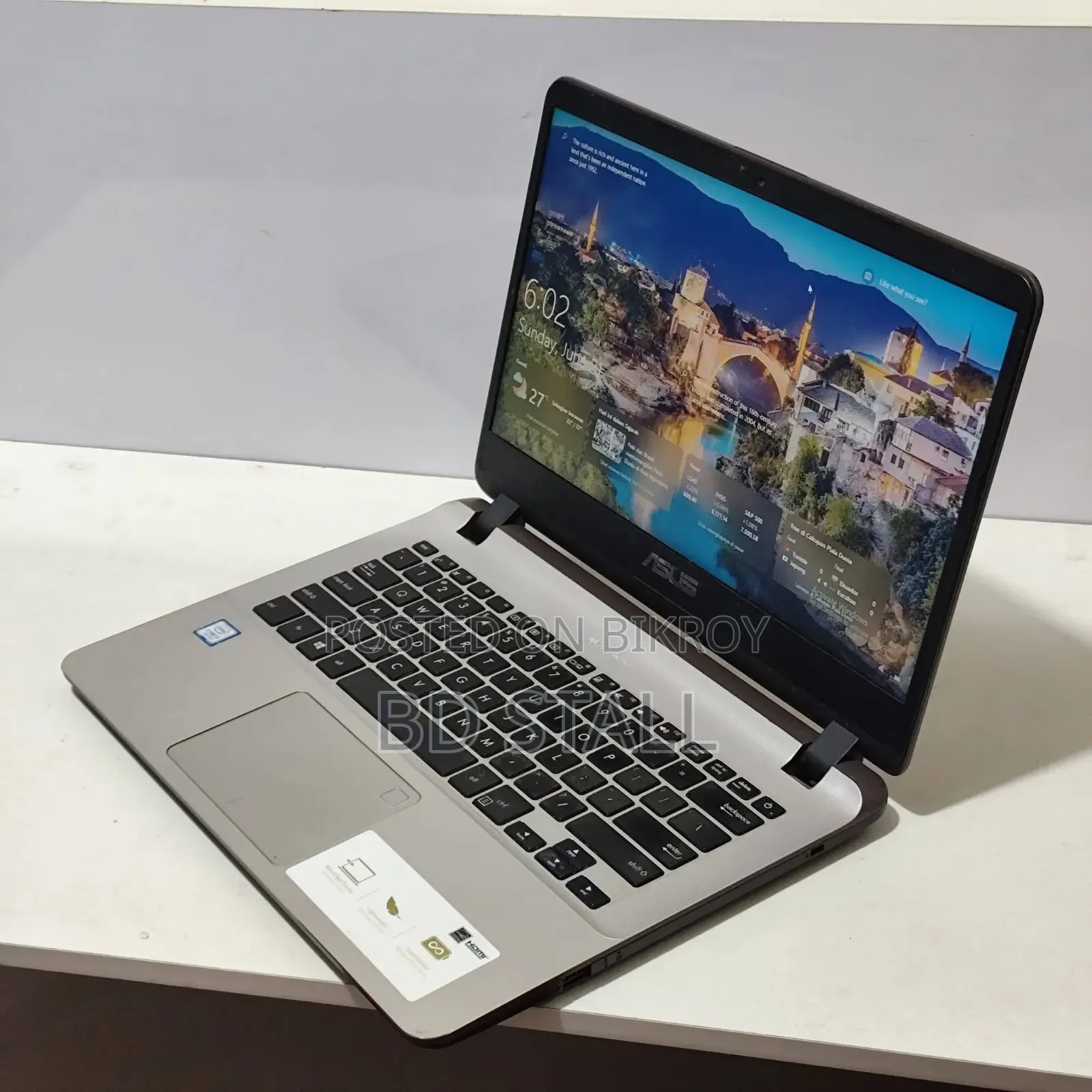 Laptop Asus X401U 4GB Intel Core I3 SSD 128GB