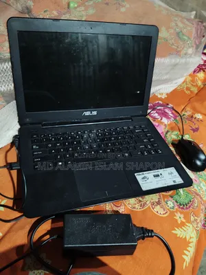 Laptop Asus ASUSPRO B9440UA 4GB Intel Core I5 SSD 5T