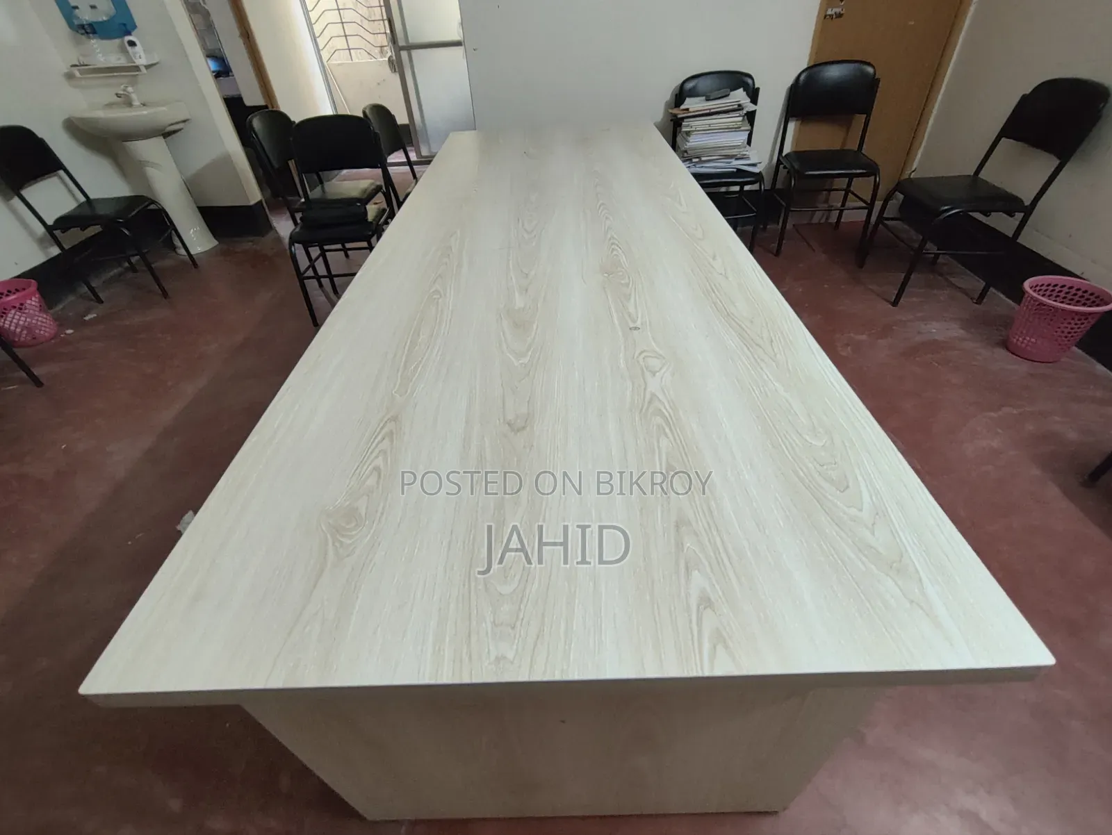 ব্রিফিং টেবিল (৮ ফুট বাই ৩ ফুট)