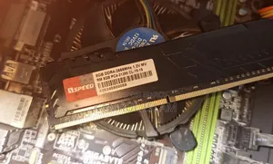 Gigabyte GA-H110MSTX-HD3-ZK 8GB Intel Core I3 HDD+SSD 500GB