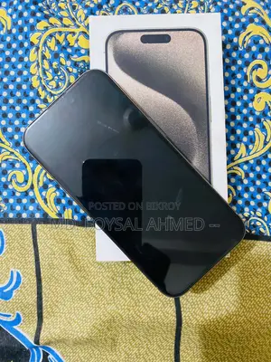 New Apple iPhone 15 Pro 256 GB Silver