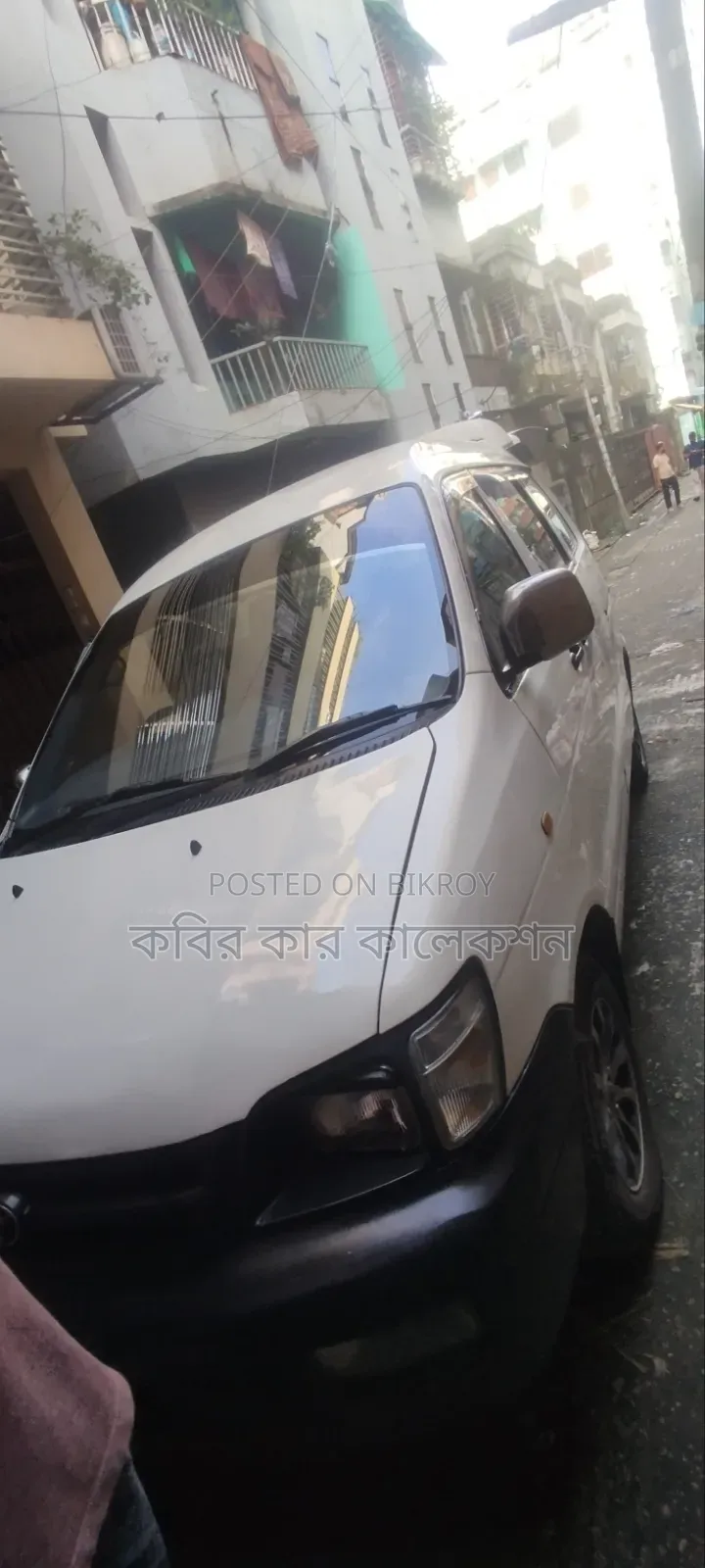 Toyota Noah 2003 White