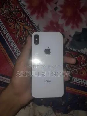 অ্যাপল আইফোন এক্স ২৫৬ জিবি হোয়াইট