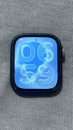 অ্যাপল ওয়াচ সিরিজ ৭ (৪১ মিমি)