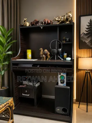 Desktop Table
