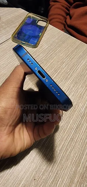 Apple iPhone 12 64 GB Blue