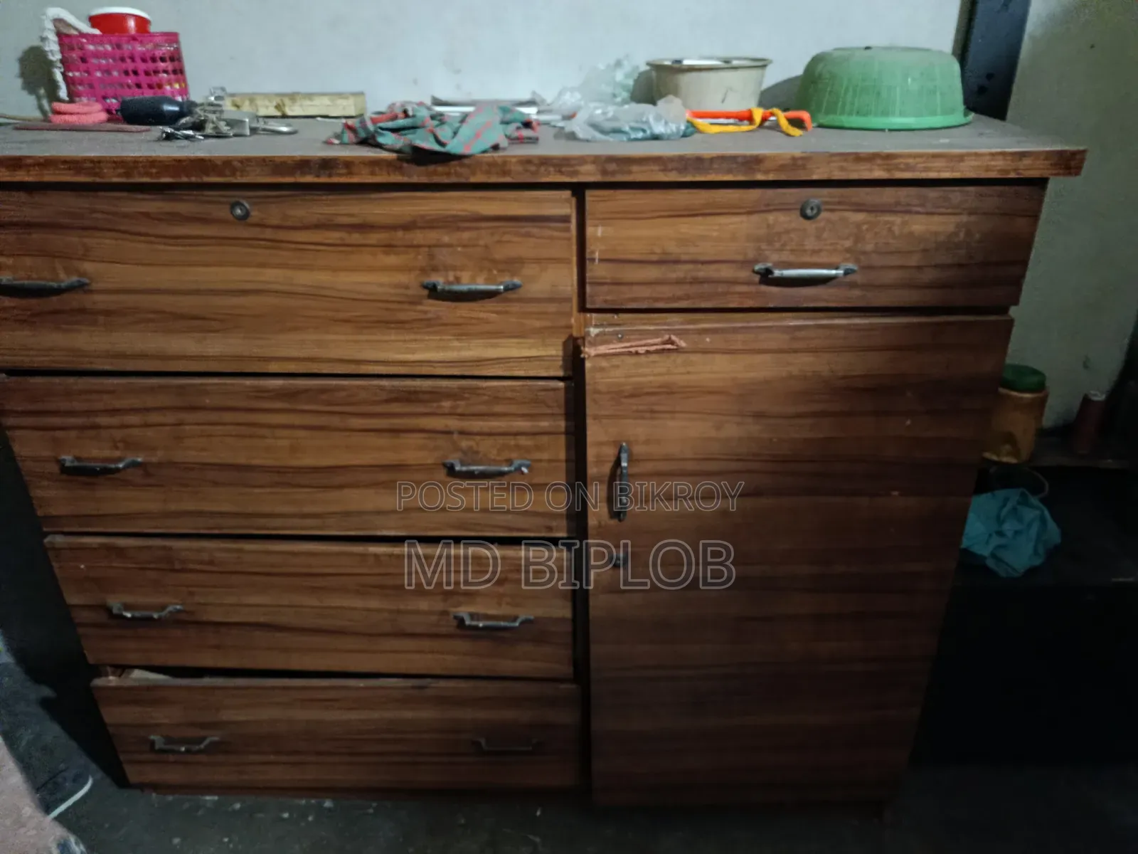 Very good quality Partex wardrobe