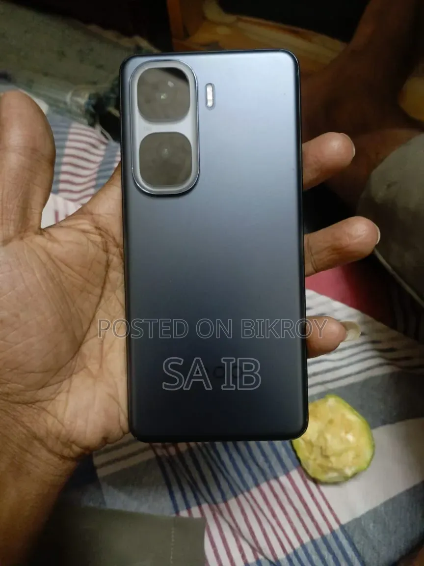iQOO 256 GB Black