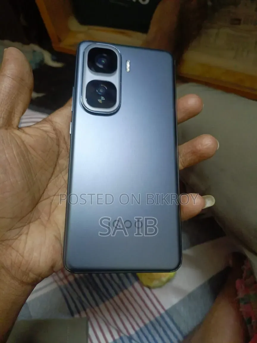 iQOO 256 GB Black