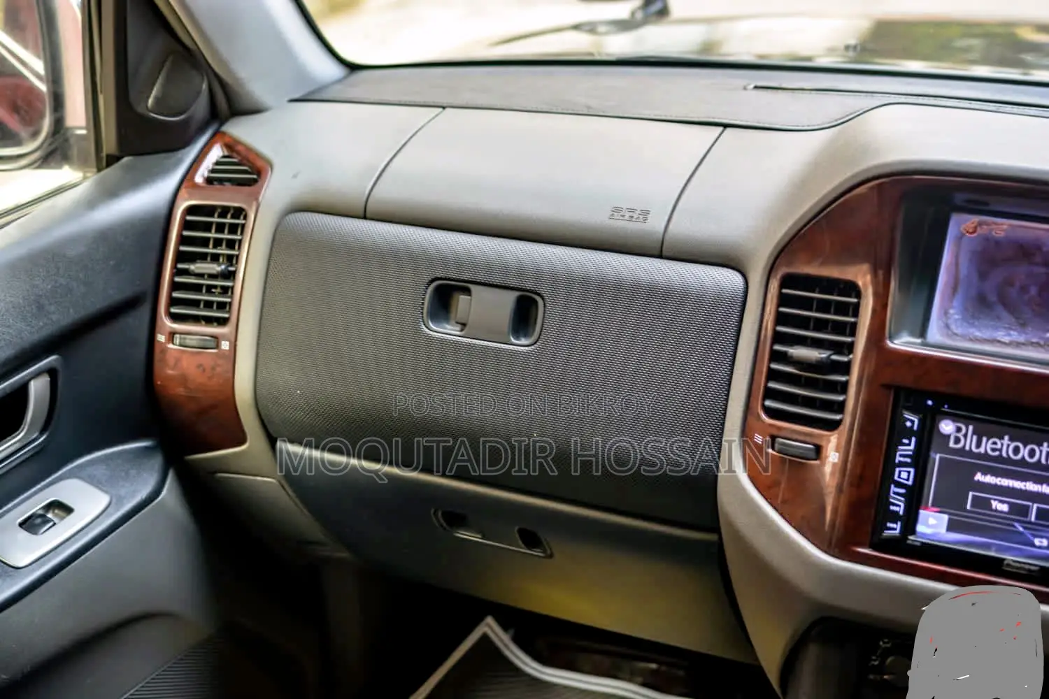 Mitsubishi Pajero Pininfarina 2004 Black