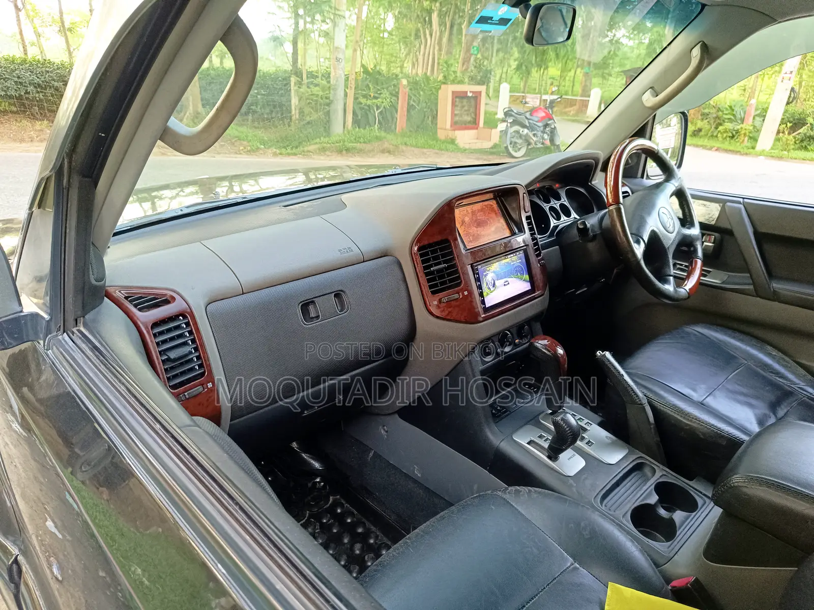 Mitsubishi Pajero Pininfarina 2004 Black