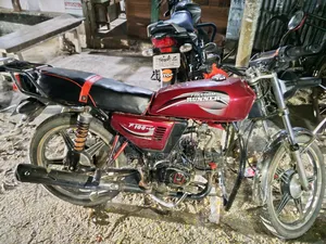 Runner F100 - 6A 2017 Red
