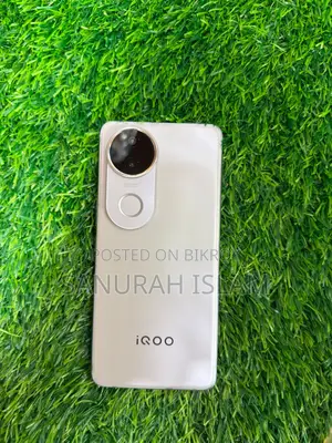 New Vivo iQOO Z10R 256 GB White
