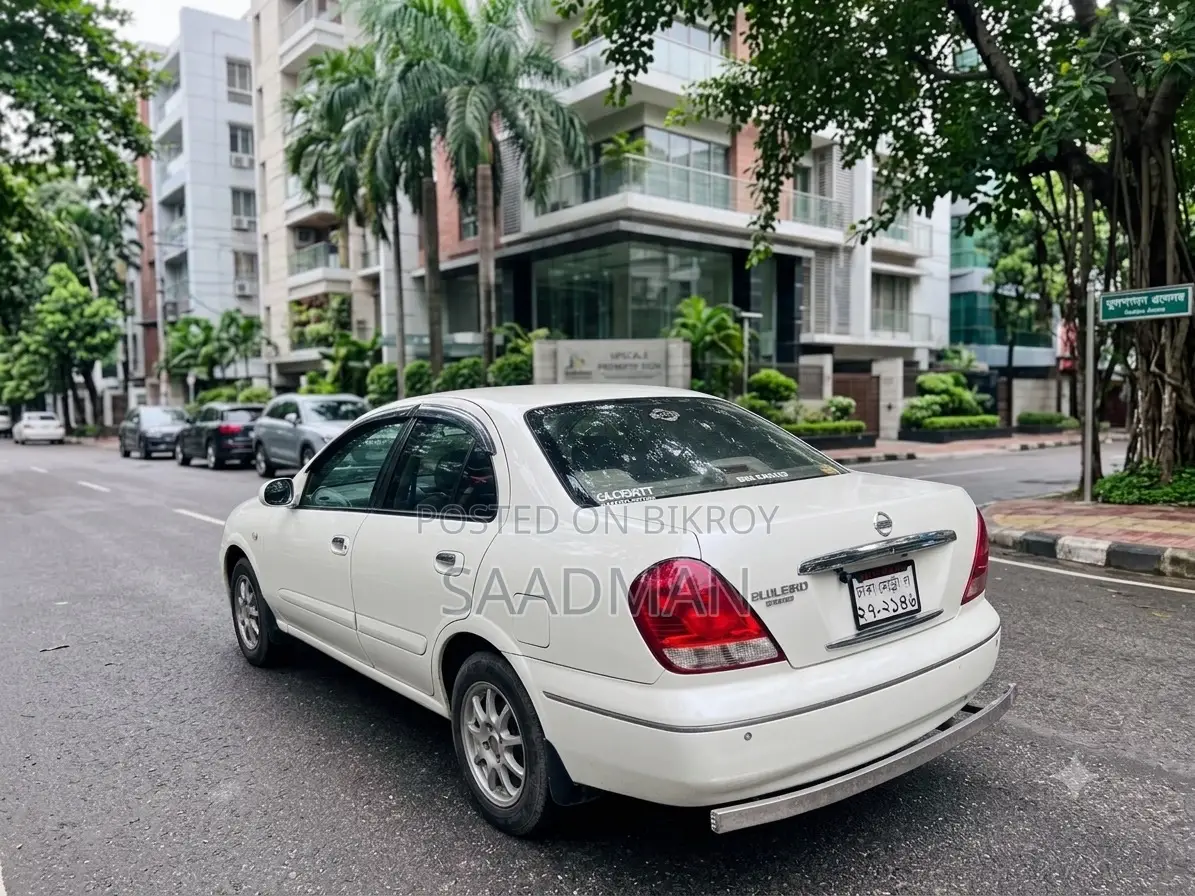 Nissan Bluebird Sylphy Automatic 2004 Pearl