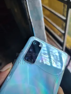 স্যামসাং গ্যালাক্সি এস২০ ৫জি ইউডব্লিউ ১২৮ জিবি