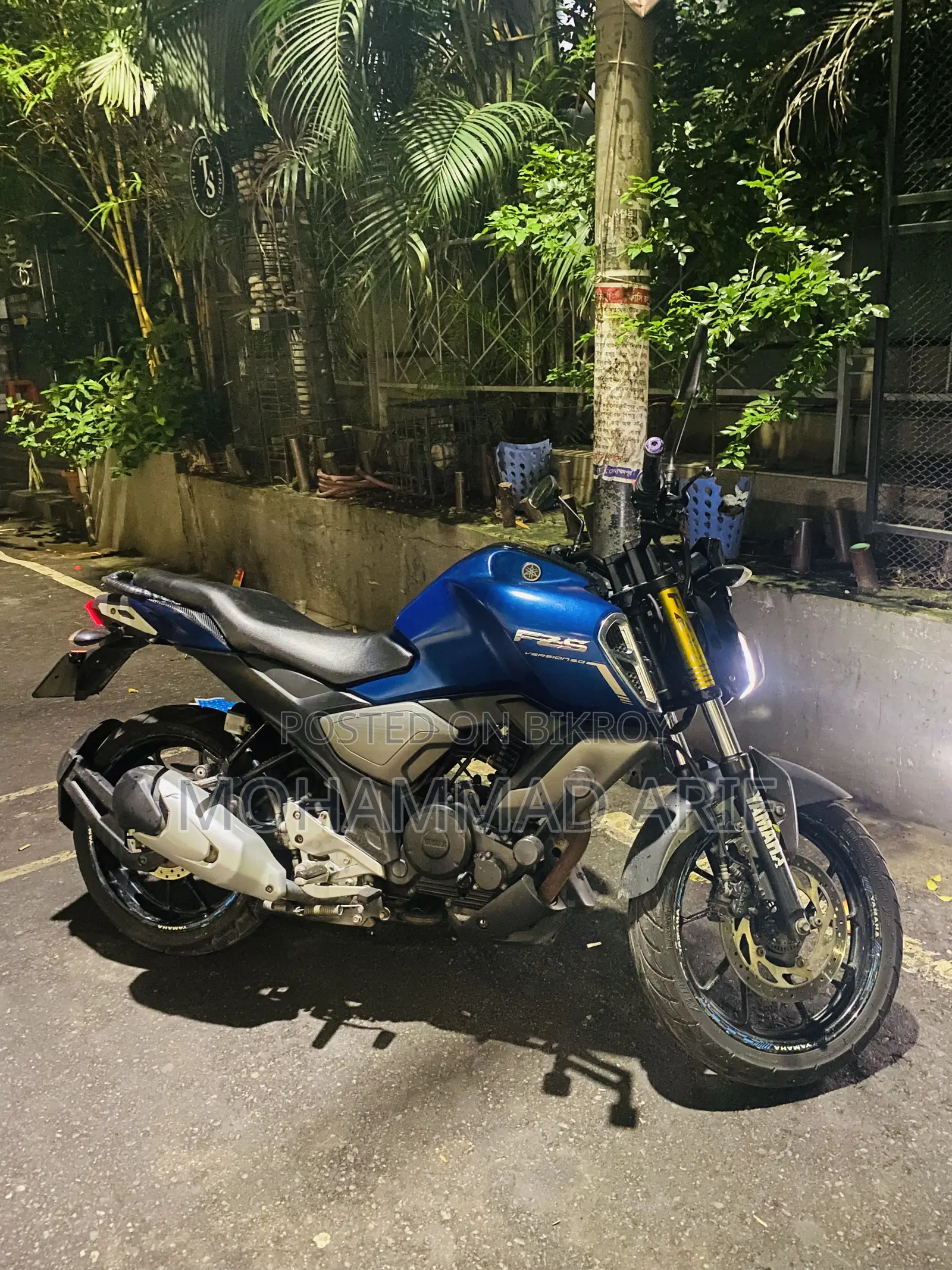Yamaha FZS V3 ২০২১ ব্লু