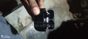 এই ব্লুটুথ হেডফোন বিক্রি আছে