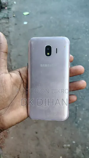 Samsung Galaxy J2 8 GB Gold