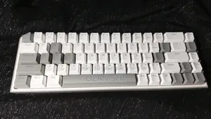 (Urgent Emergency Sell) Red Dragon 65% Rgb Mechanical Keyboard |