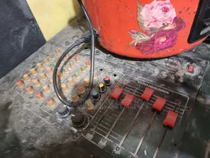 সাউন্ড বক্স