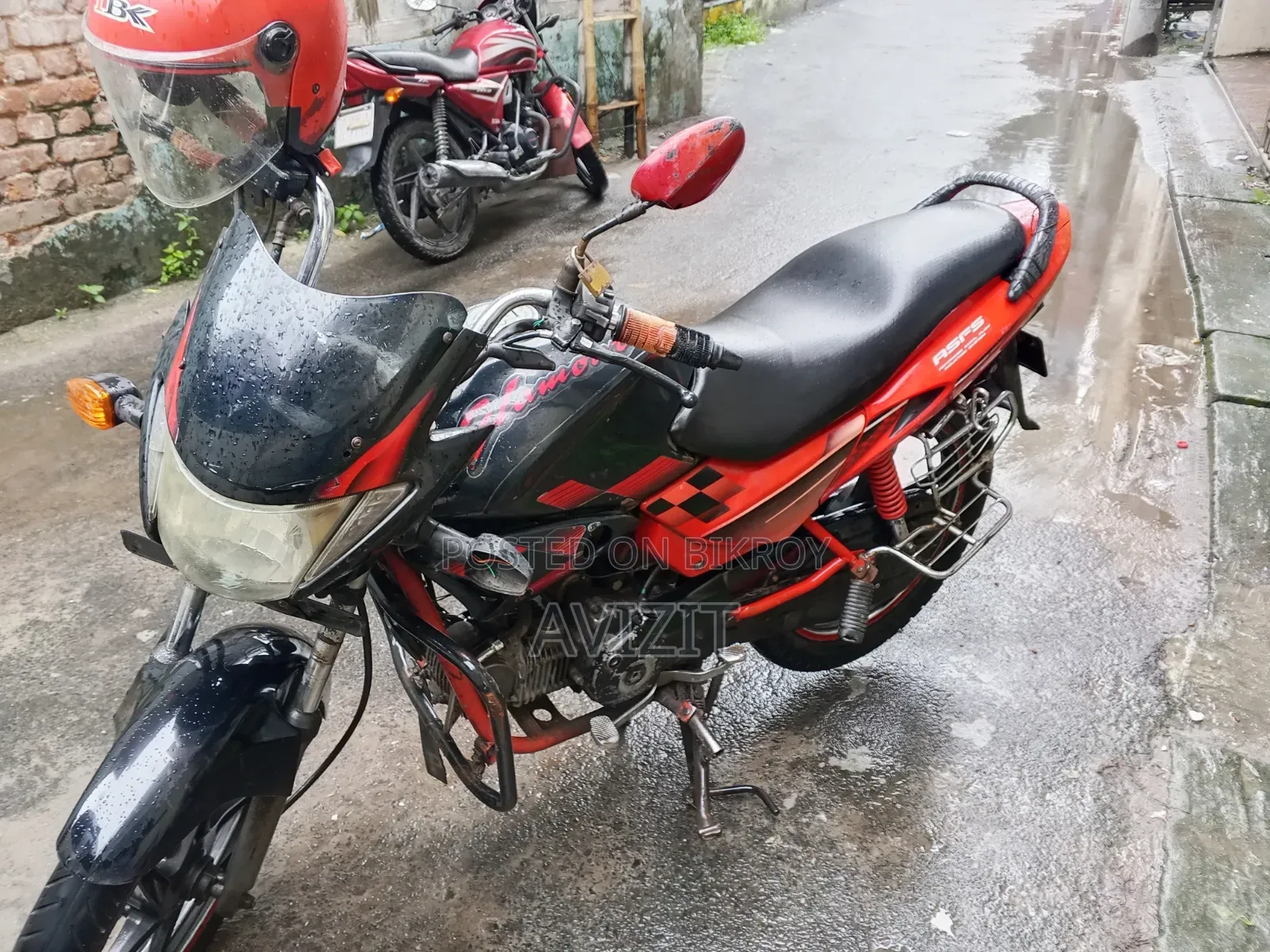 Hero Glamour 2016 Red