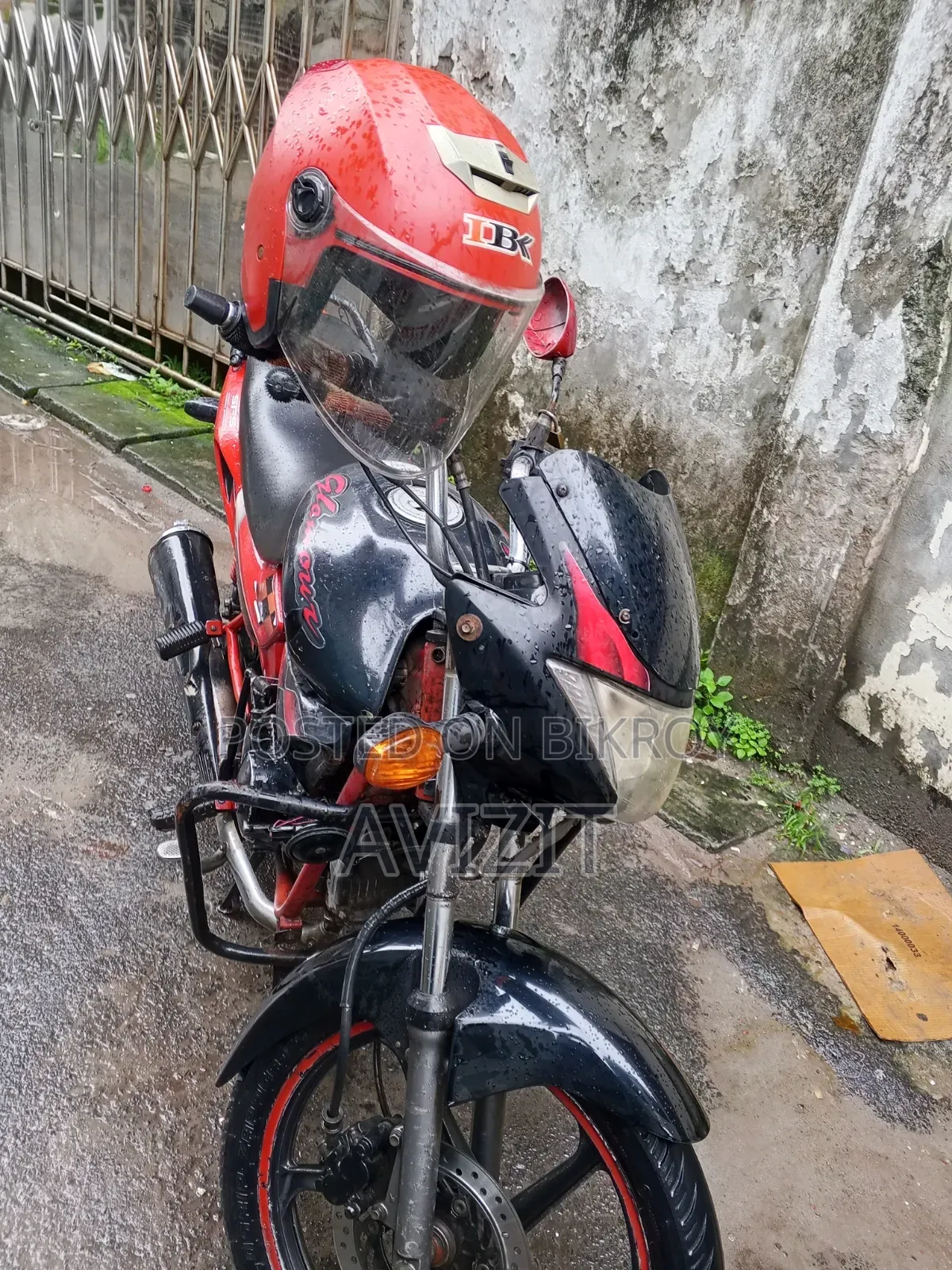 Hero Glamour 2016 Red